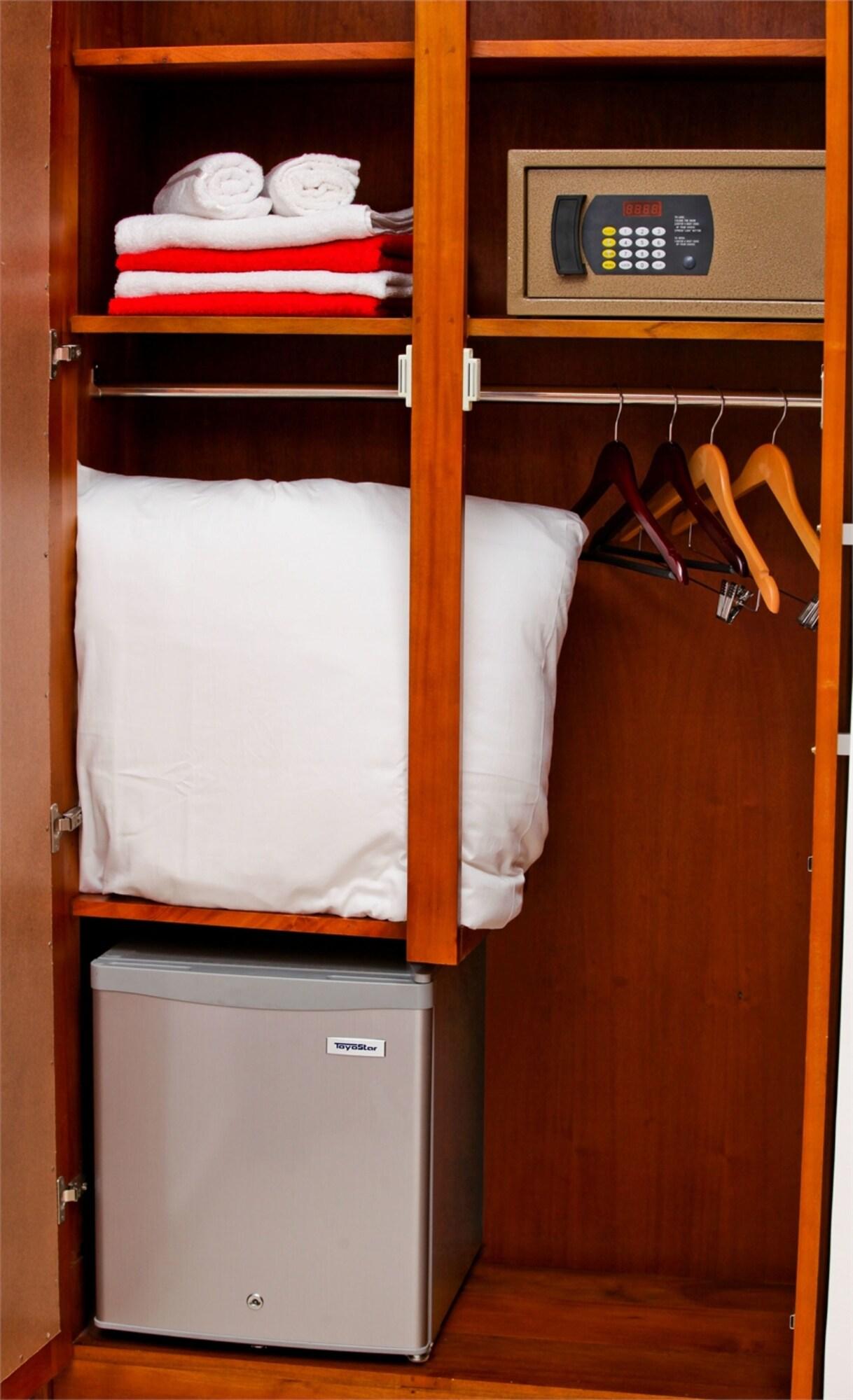 Hotel Travellers Nest קנדי מראה חיצוני תמונה
