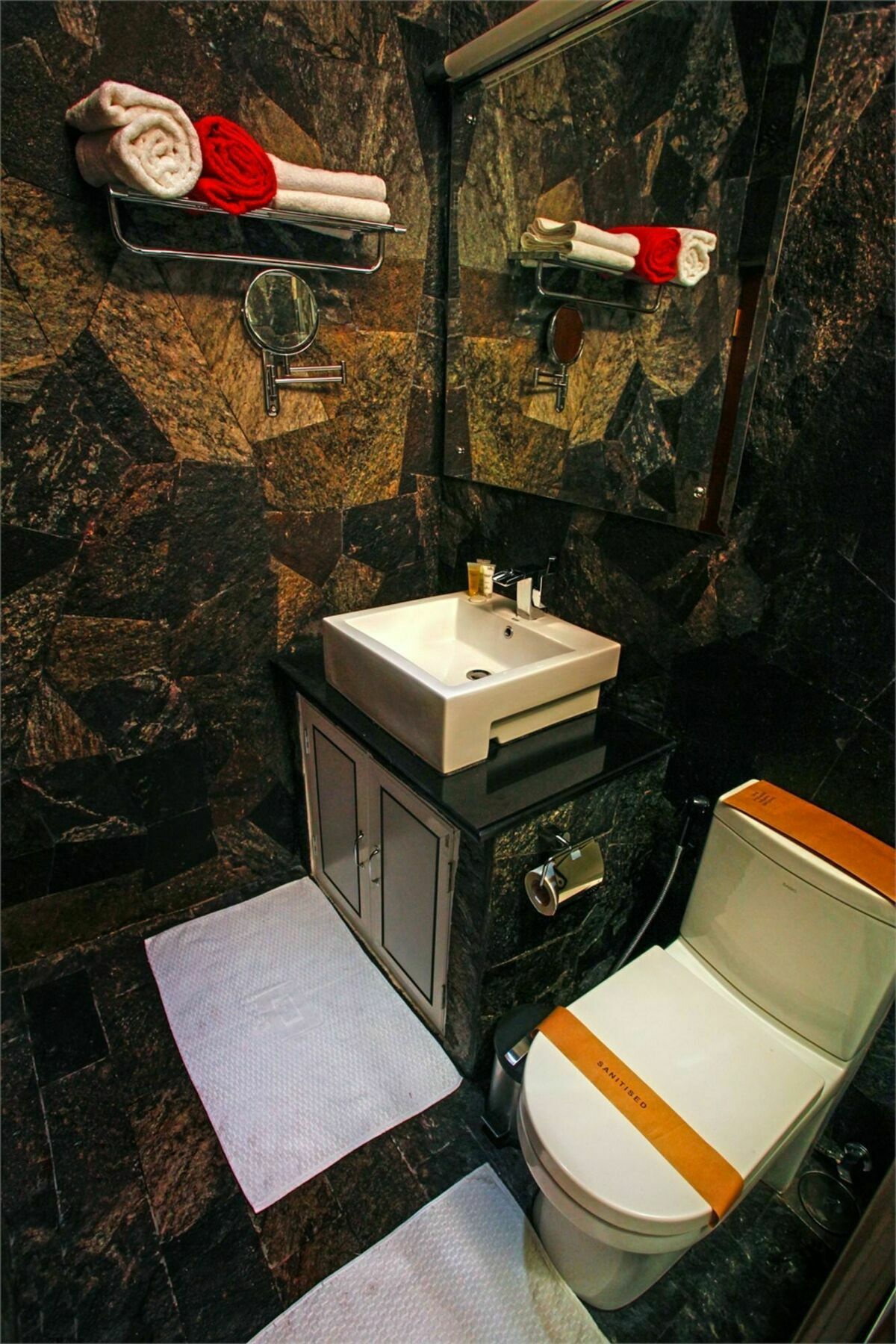 Hotel Travellers Nest קנדי מראה חיצוני תמונה